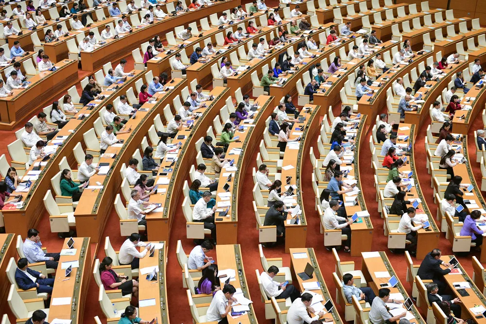 Quang cảnh phiên họp