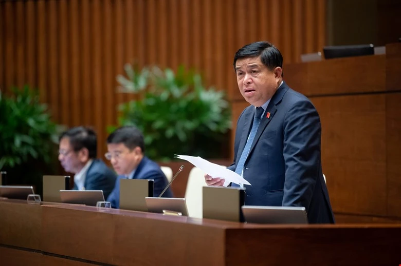 Bộ trưởng Bộ KH-ĐT Nguyễn Chí Dũng