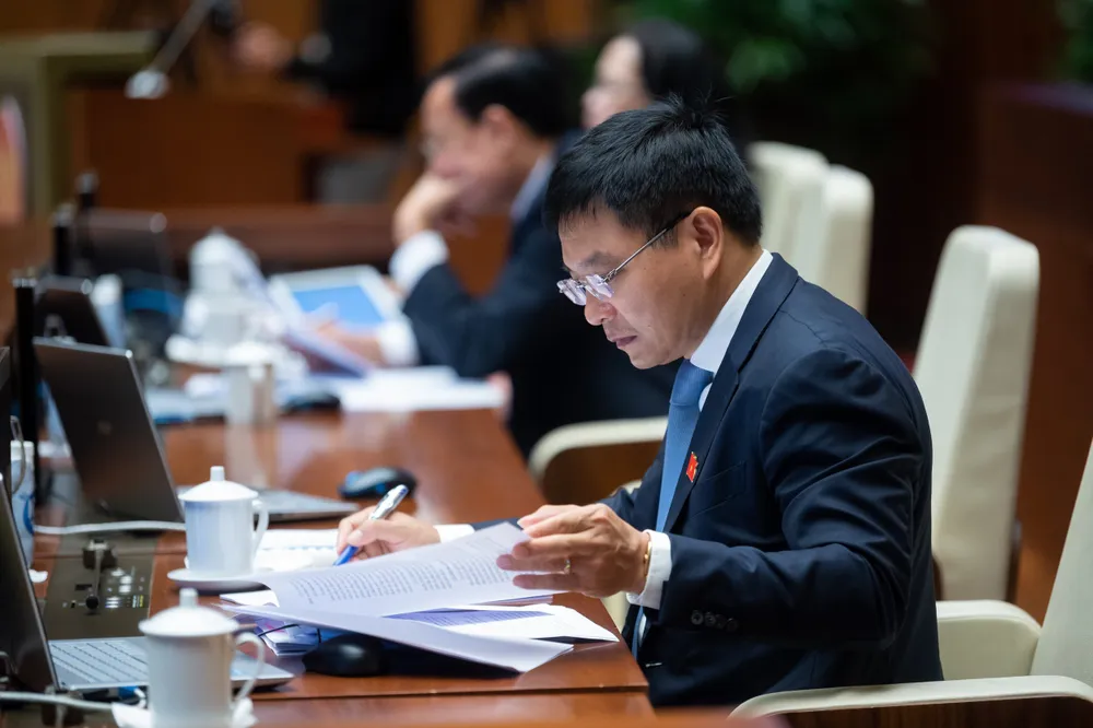 Bộ trưởng Bộ GTVT Nguyễn Văn Thắng tham dự phiên họp Bộ trưởng Bộ GTVT Nguyễn Văn Thắng tham dự phiên họp