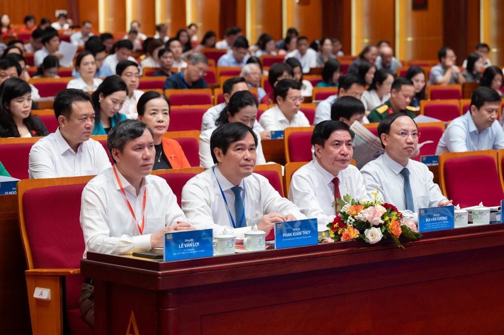 Đại biểu dự hội nghị. Ảnh: Media Quốc hội ĐB dự 12.jpeg