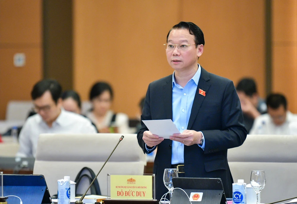 Bộ trưởng Bộ TN-MT Đỗ Đức Duy DUY 3.jpg
