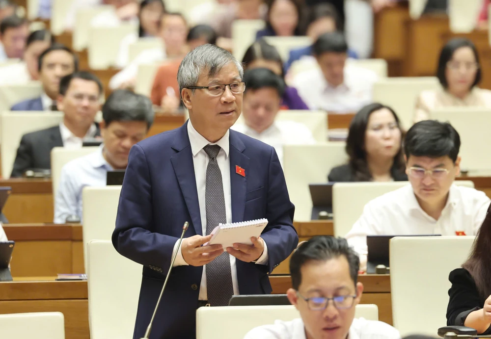 ĐB Nguyễn Anh Trí (Hà Nội). Ảnh: QUANG PHÚC TRÍ .jpg