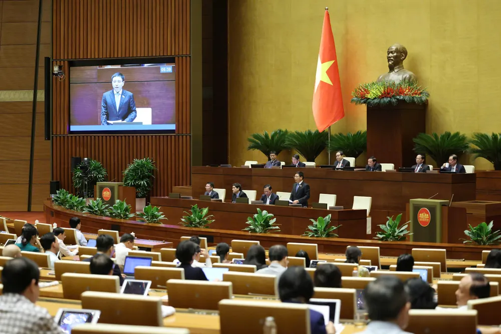 Quang cảnh phiên họp. Ảnh: QUANG PHÚC THẮNG 2.jpg