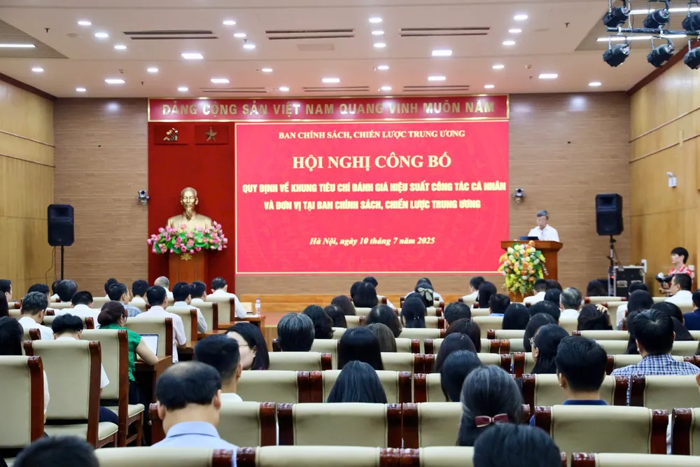 Quang cảnh hội nghị BAN CS .jpg