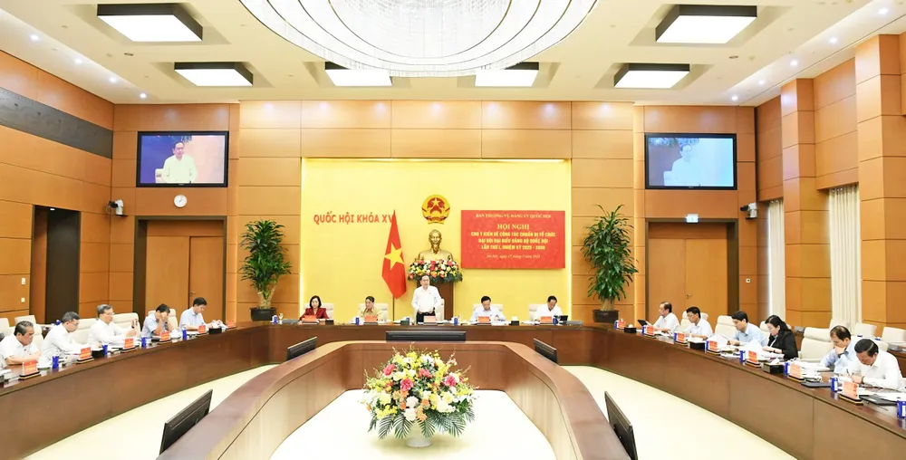 Quang cảnh hội nghị M2.jpg