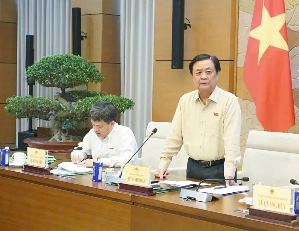 Phó Chủ tịch Quốc hội Lê Minh Hoan phát biểu Hoan 22.jpg