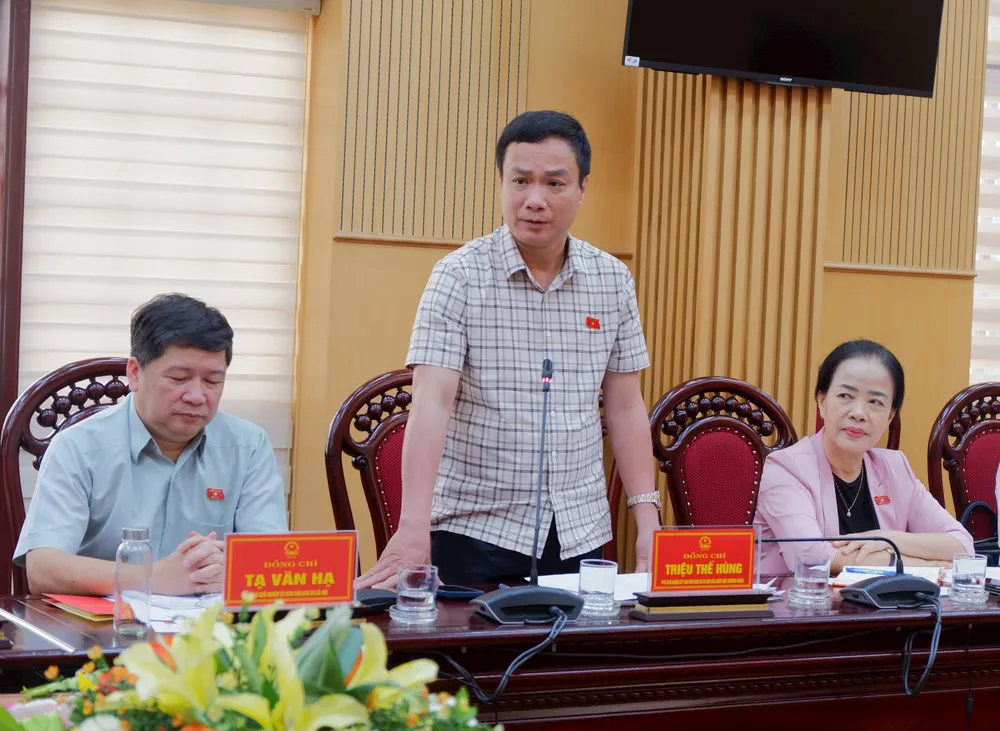 Phó Chủ nhiệm Ủy ban Văn hóa và Xã hội Triệu Thế Hùng chủ trì làm việc về dự thảo Luật Báo chí (sửa đổi) TRIỆU THẾ HÙNG.jpg