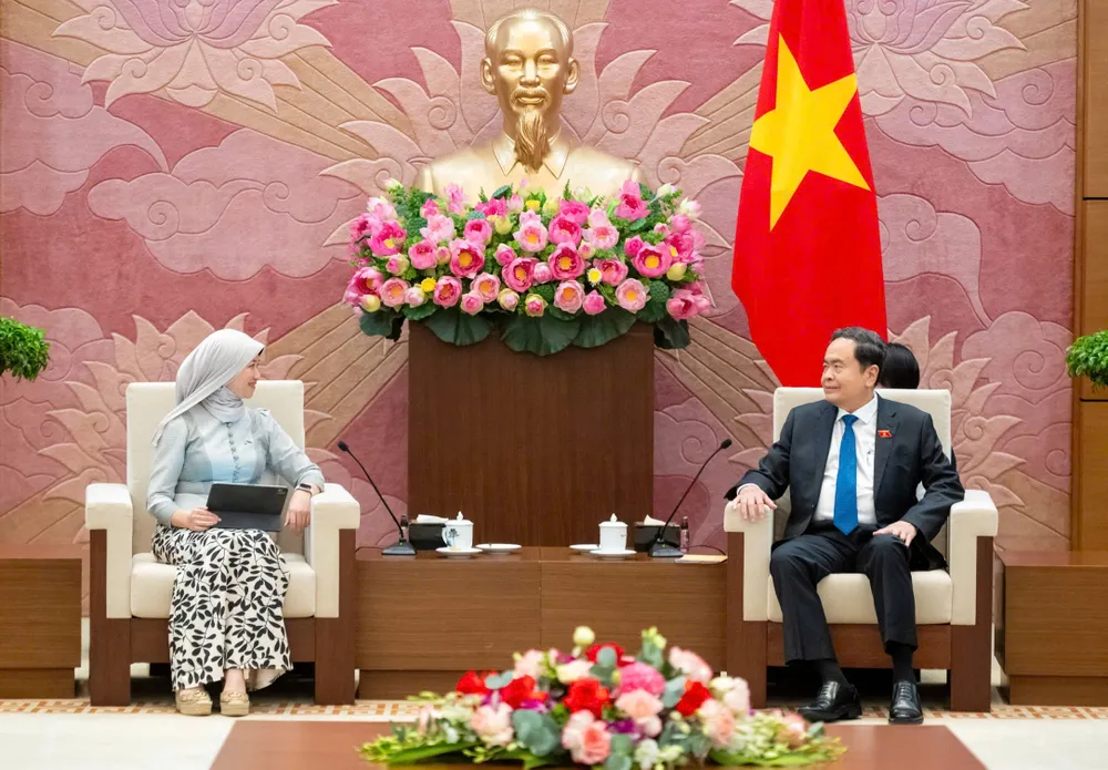 Tại buổi tiếp, Chủ tịch Quốc hội Trần Thanh Mẫn đánh giá cao ý nghĩa của chương trình AIPA Roadshow. Ảnh: VIẾT CHUNG MẪN 25a.jpeg
