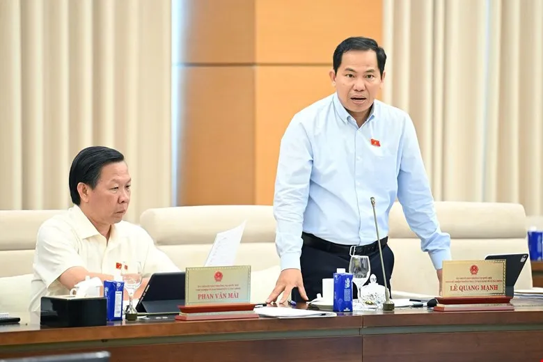 Phó Chủ nhiệm Thường trực Ủy ban Kinh tế và Tài chính Lê Quang Mạnh MẠNH.jpg