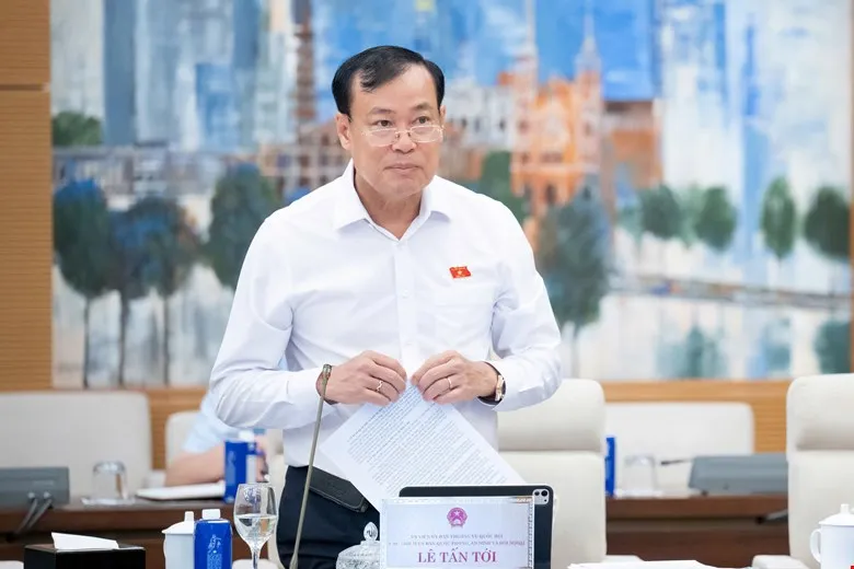 TỚI.jpg