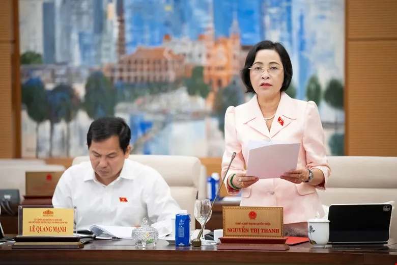 Phó Chủ tịch Quốc hội Nguyễn Thị Thanh phát biểu tại phiên họp NGUYỄN THỊ THANH 13.jpg