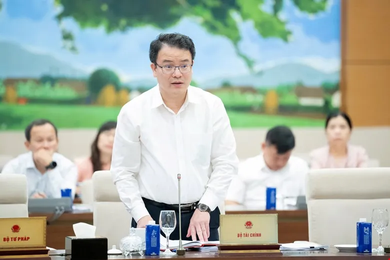 Thứ trưởng Bộ Tài chính Trần Quốc Phương T Quốc Phương .jpg