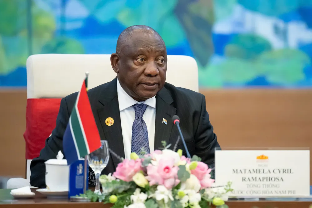 Tổng thống Nam Phi Cyril Ramaphosa khẳng định quyết tâm của Chính phủ Nam Phi trong việc tăng cường hợp tác song phương, trong đó có hợp tác giữa các cơ quan nghị viện. Ảnh: QUANG PHÚC PHI.jpg