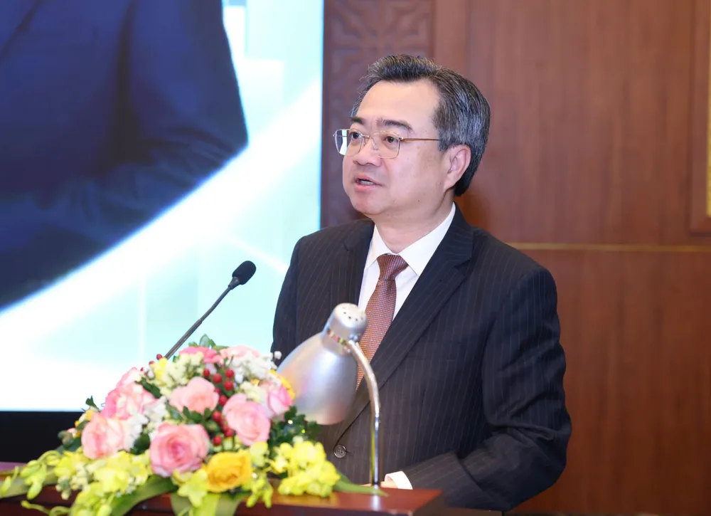 Đồng chí Nguyễn Thanh Nghị, Trưởng Ban Chính sách, chiến lược Trung ương phát biểu khai mạc hội thảo. Ảnh: QUANG PHÚC 