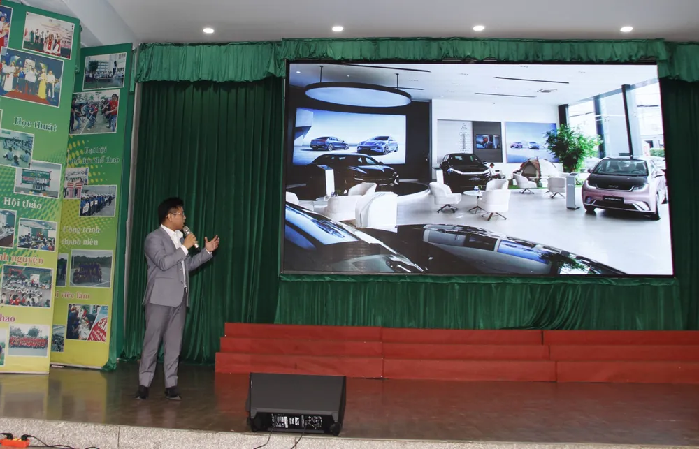 Представники виробника електромобілів BYD презентували нові технології. _MG_6780.JPG