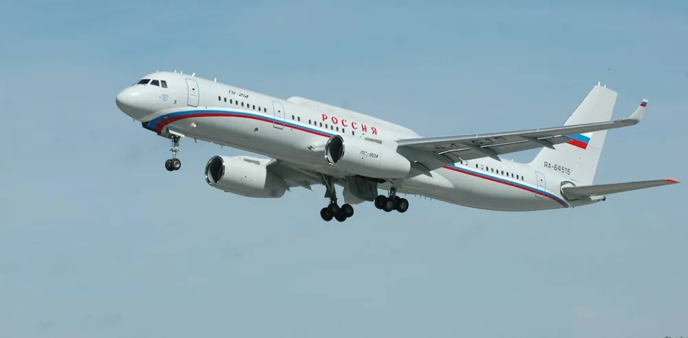 Máy bay Tupolev Tu-214