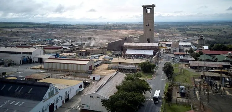 Mỏ khai thác vàng Kloof. Ảnh: DAILY MAVERICK NP.jpg