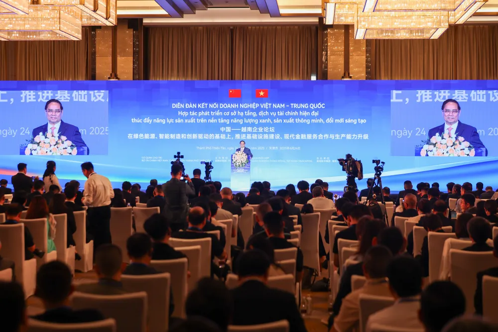 Thủ tướng Phạm Minh Chính phát biểu tại Diễn đàn kết nối doanh nghiệp Việt Nam - Trung Quốc. Ảnh: BAOCHINHPHU.VN img6363-17507538261791036149886.jpg