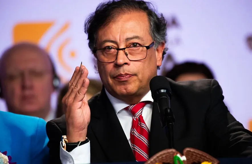 Tổng thống Colombia Gustavo Petro. Ảnh: CATO Colom.jpg