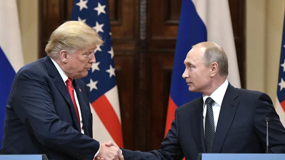 Tổng thống Mỹ Donald Trump (trái) và Tổng thống Nga Vladimir Putin. Ảnh: KREMLIN.RU NM.jpg