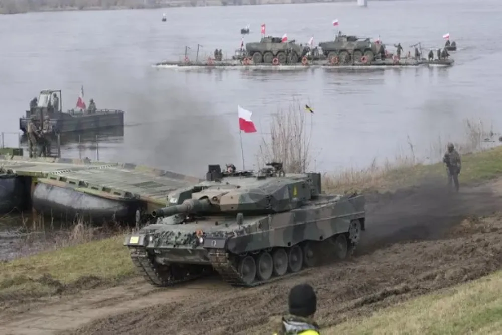 Một cuộc tập trận của NATO tại Ba Lan. Ảnh: APA