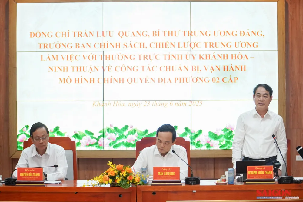 Bí thư Tỉnh ủy Khánh Hòa Nghiêm Xuân Thành phát biểu. Ảnh: HIẾU GIANG dasua-07132.jpg