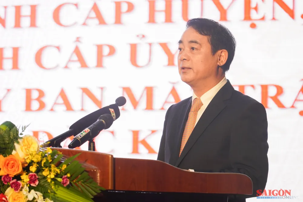 Bí thư Tỉnh ủy Khánh Hòa Nghiêm Xuân Thành phát biểu nhận nhiệm vụ. Ảnh: HIẾU GIANG dasua-07598.jpg