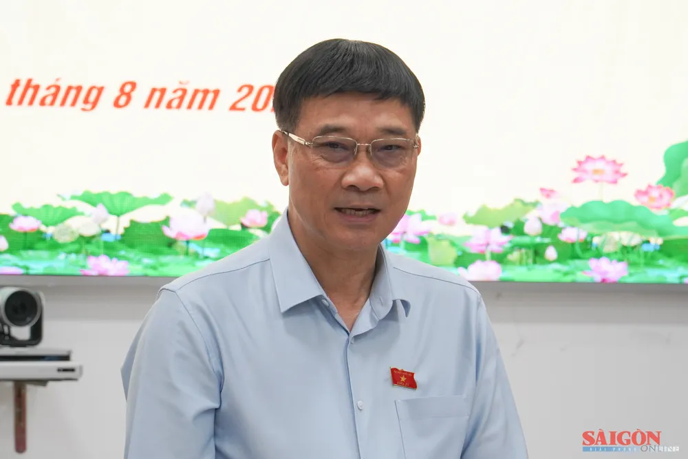 Phó Chủ tịch Quốc hội Vũ Hồng Thanh phát biểu chỉ đạo. Ảnh: HIẾU GIANG dasua-09741.jpg