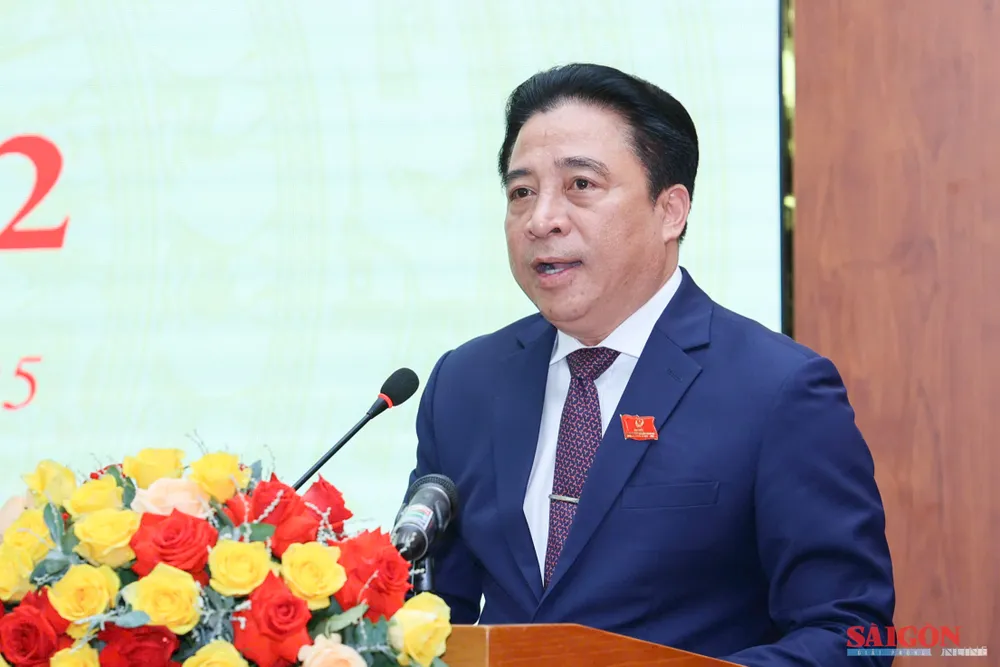 Ông Nguyễn Khắc Toàn, tân Chủ tịch UBND tỉnh Khánh Hòa phát biểu nhận nhiệm vụ. Ảnh: HIẾU GIANG dasua-3.jpg