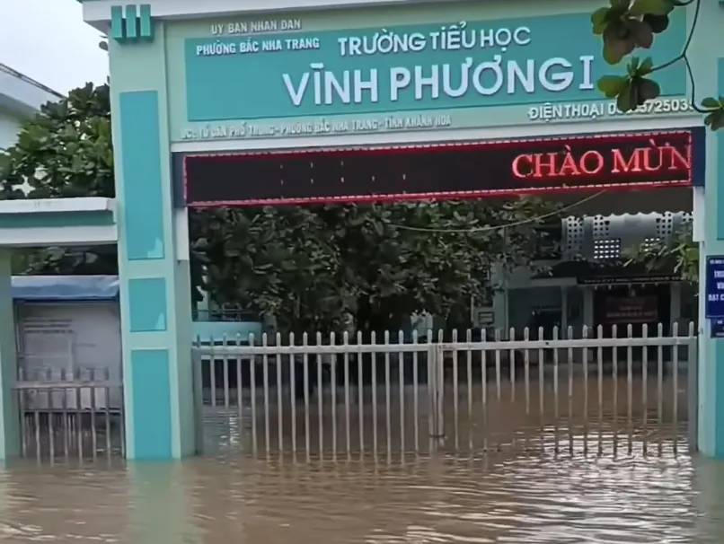 Ảnh màn hình 2025-11-19 lúc 12.37.06.png