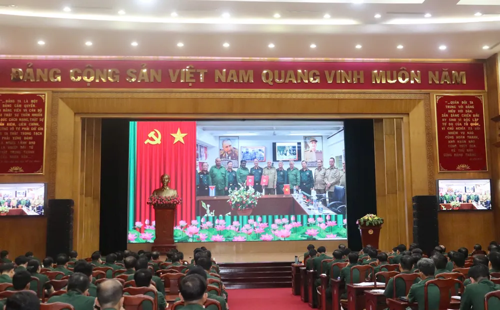 Quang cảnh hội nghị z6651415357200_4aa6ff42d70d0eff2291d8818b237033.jpg