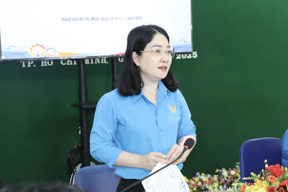 Phó Chủ tịch LĐLĐ TPHCM Nguyễn Kim Loan chia sẻ tại chương trình z6816346246126_817e9b8c7115b9dc394e6d4e90701ce2.jpg