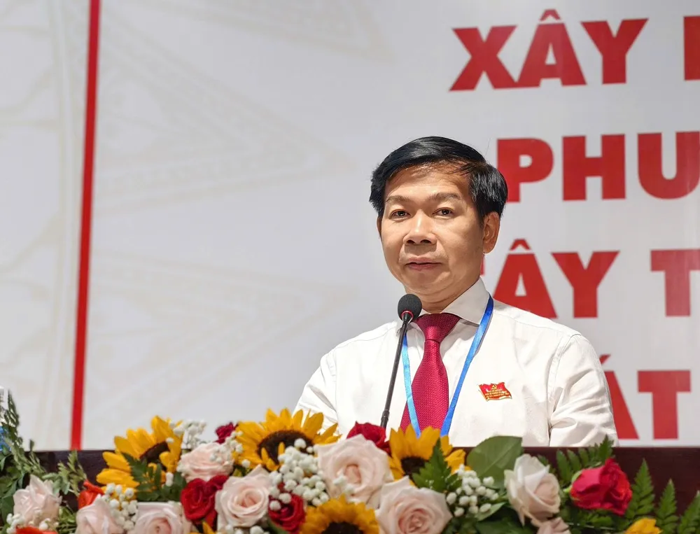 Bí thư Đảng ủy phường Tây Thạnh Đào Minh Chánh phát biểu tại đại hội z6913418252901_ad1077a2ba874a799b2cf1b4132ab3df.jpg