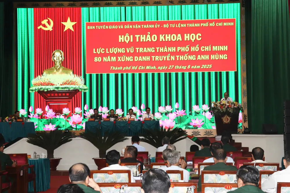 Quang cảnh hội thảo z6949940885035_07f2e133a1aecd1fea12fa791e32a9d8.jpg