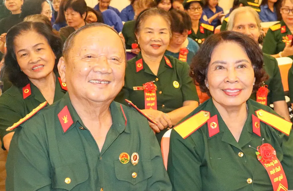 Đại biểu tham dự chương trình z7118892173822_f7f8a8165d162dac8fad5529b5df05e4.jpg