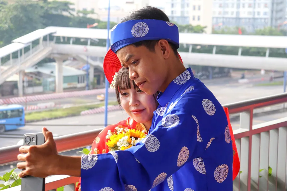 Tranh thủ lưu giữ những khoảnh khắc đẹp z7149936623026_4168e54c43179124ced88a43129a0005.jpg