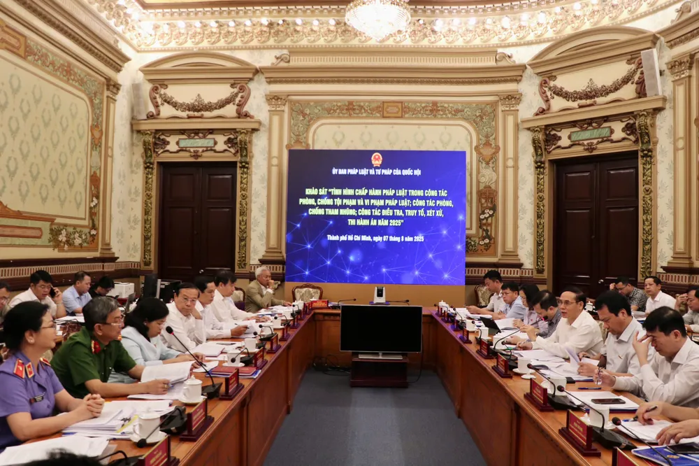 Quang cảnh buổi khảo sát sáng 7-8 ca68ccf2164d9f13c65c.jpg