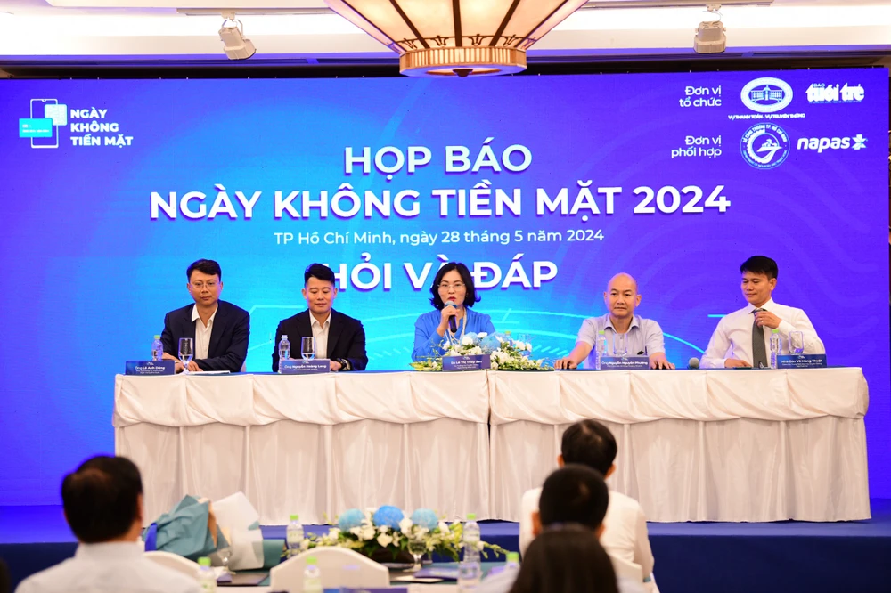 Buổi họp báo Ngày không tiền mặt 2024