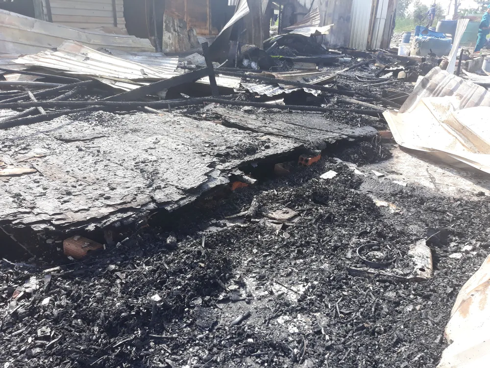 VIDEO: Hỏa hoạn thiêu rụi khu lán tạm của công nhân ảnh 12