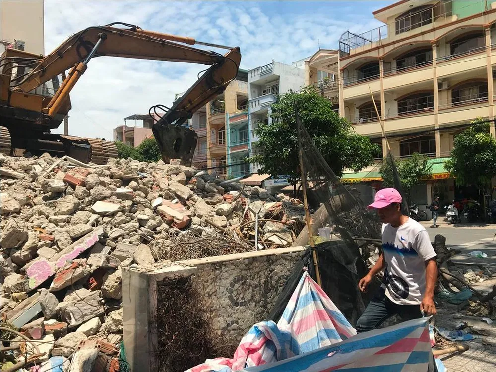 Sập nhà 2 tầng ở quận 6, ba người thương vong ảnh 4 Sập nhà 2 tầng ở quận 6, ba người thương vong ảnh 4