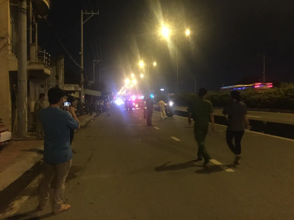 Một người tử vong sau tiếng nổ lớn trên phố ảnh 6 Một người tử vong sau tiếng nổ lớn trên phố ảnh 6
