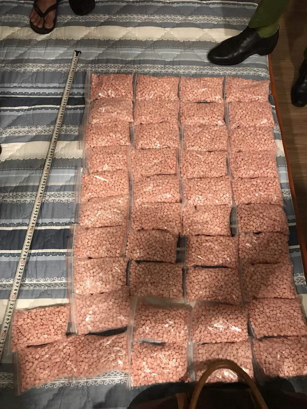 Việt kiều Pháp cầm đầu đường dây ma túy, cung ứng 20.000 viên mỗi ngày ảnh 1