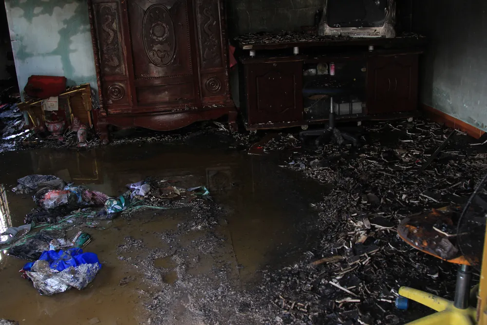  Cháy nhà dân ở quận Thủ Đức, nhiều người hốt hoảng ảnh 5