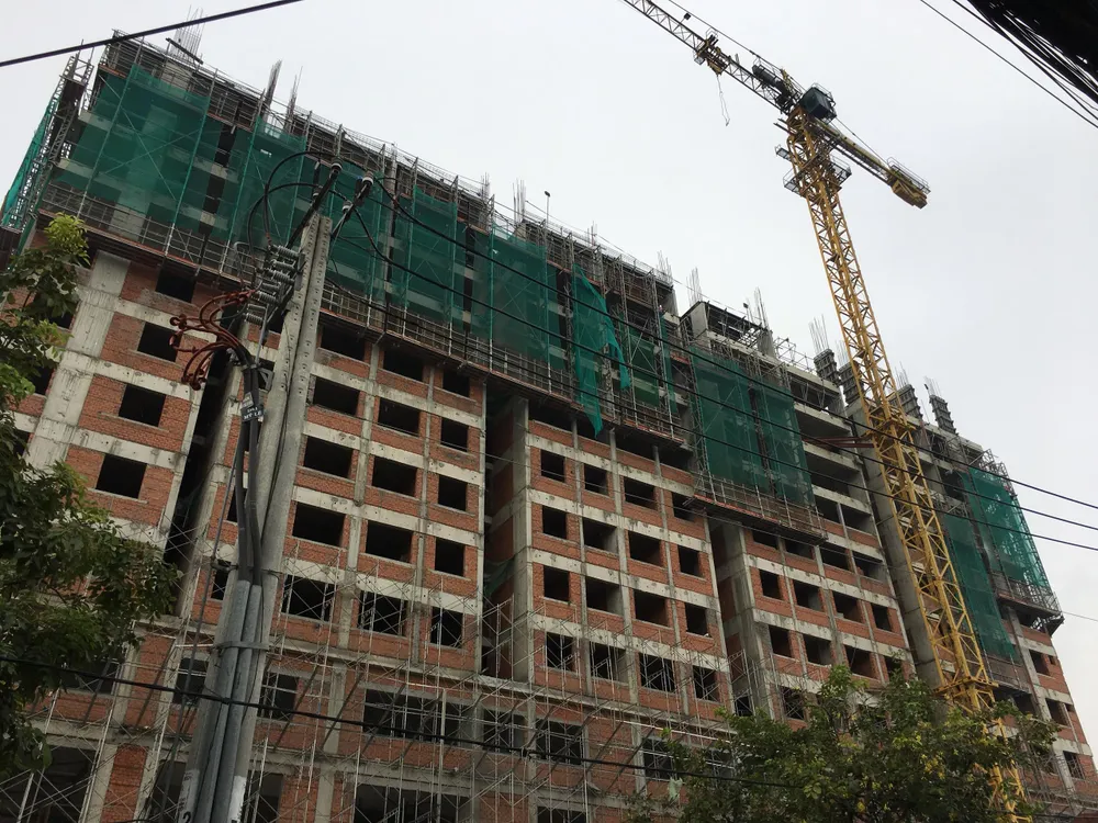 Rơi từ tầng 10 công trình Saigon Homes, 2 công nhân tử vong ảnh 2 Rơi từ tầng 10 công trình Saigon Homes, 2 công nhân tử vong ảnh 2
