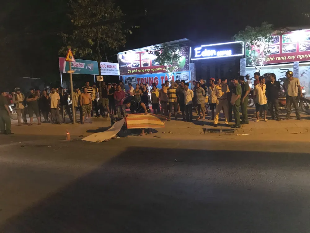 Truy tìm phương tiện cán chết người rồi bỏ chạy ảnh 3 Truy tìm phương tiện cán chết người rồi bỏ chạy ảnh 3
