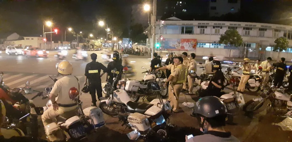 “Đi bão” sau trận đấu Việt Nam - Mailaysia, 84 trường hợp bị xử phạt ảnh 4 “Đi bão” sau trận đấu Việt Nam - Mailaysia, 84 trường hợp bị xử phạt ảnh 4