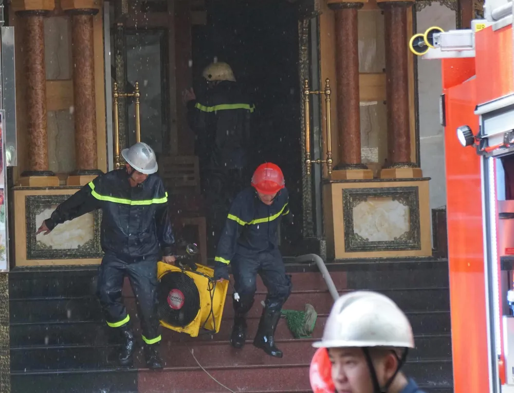  Vụ cháy tại Hàng Dương Quán, quận 1 là do hàn xì ảnh 20
