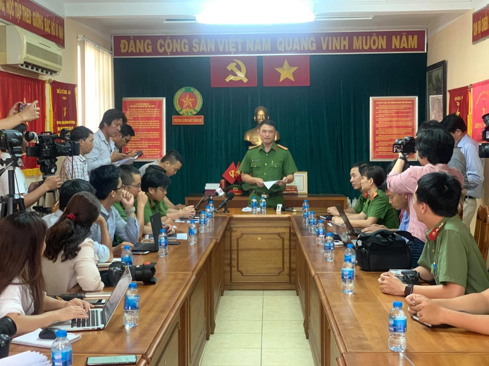 Công an TPHCM thông tin kết quả điều tra vụ quán phở Hòa bị “khủng bố” bằng mắm tôm, sơn