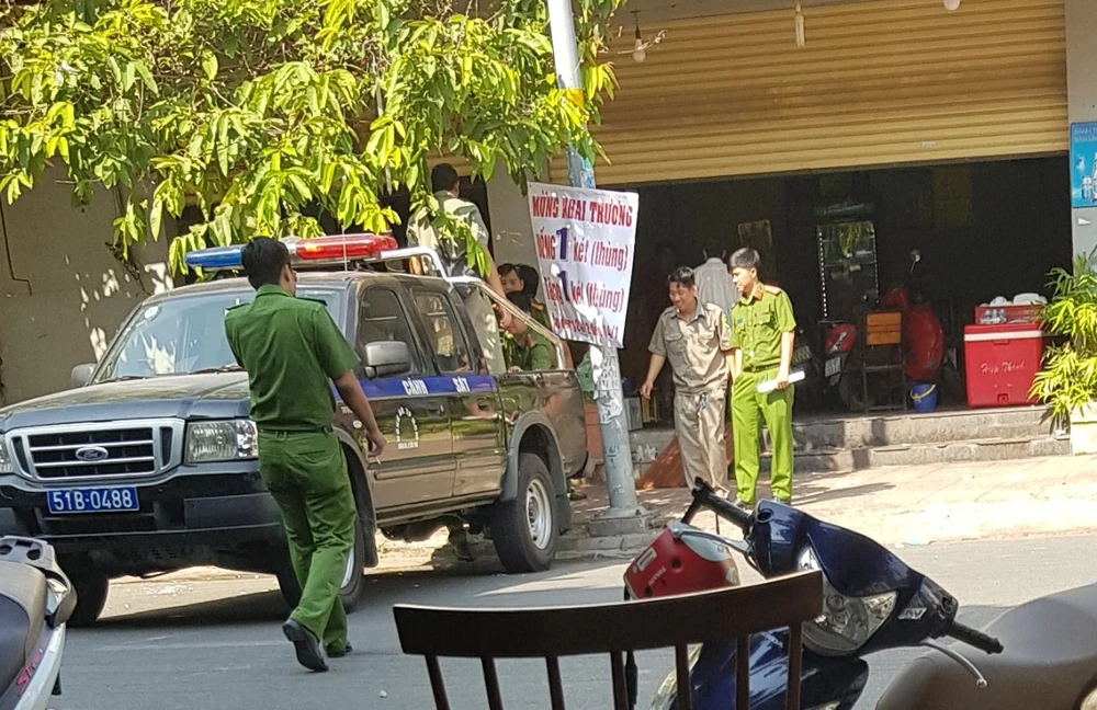 Công an phong tỏa hiện trường