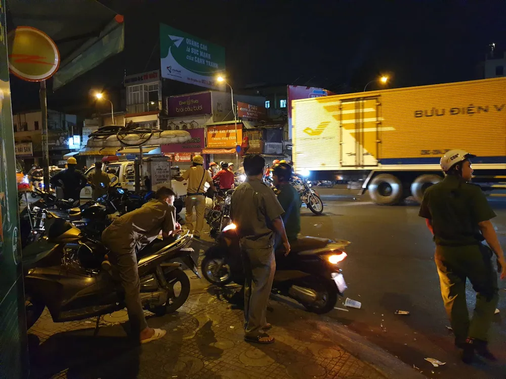 Công an TPHCM thông tin về đối tượng gây rối ở quận 10 ảnh 2 Công an TPHCM thông tin về đối tượng gây rối ở quận 10 ảnh 2